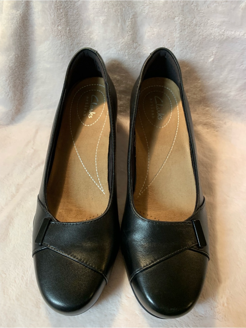 Clarks Black Low Block Heel Loafer Pumps